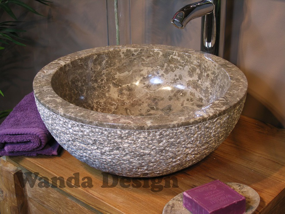 szara umywalka z kamienia naturalnego - umywalka granitowa